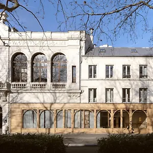 Elysee Montmartre Parijs