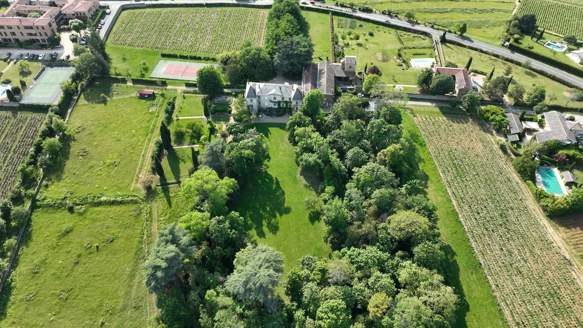 Domaine De Montclair Bed & Breakfast Pommiers